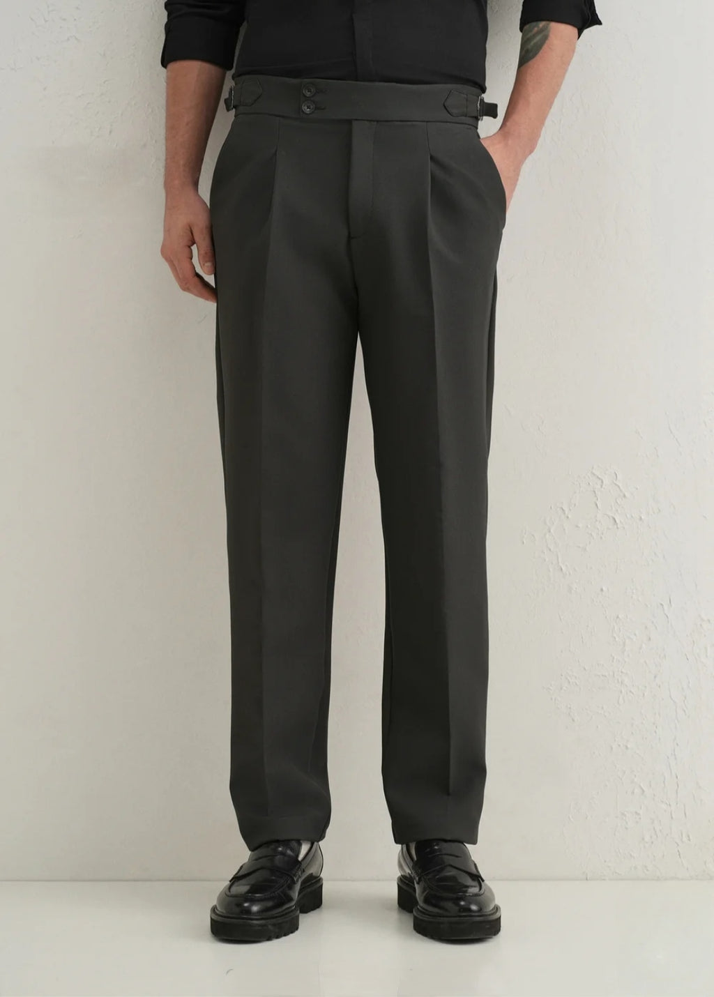 Classic Double Buttoned Olive Grey Pleated Gurkha Pant