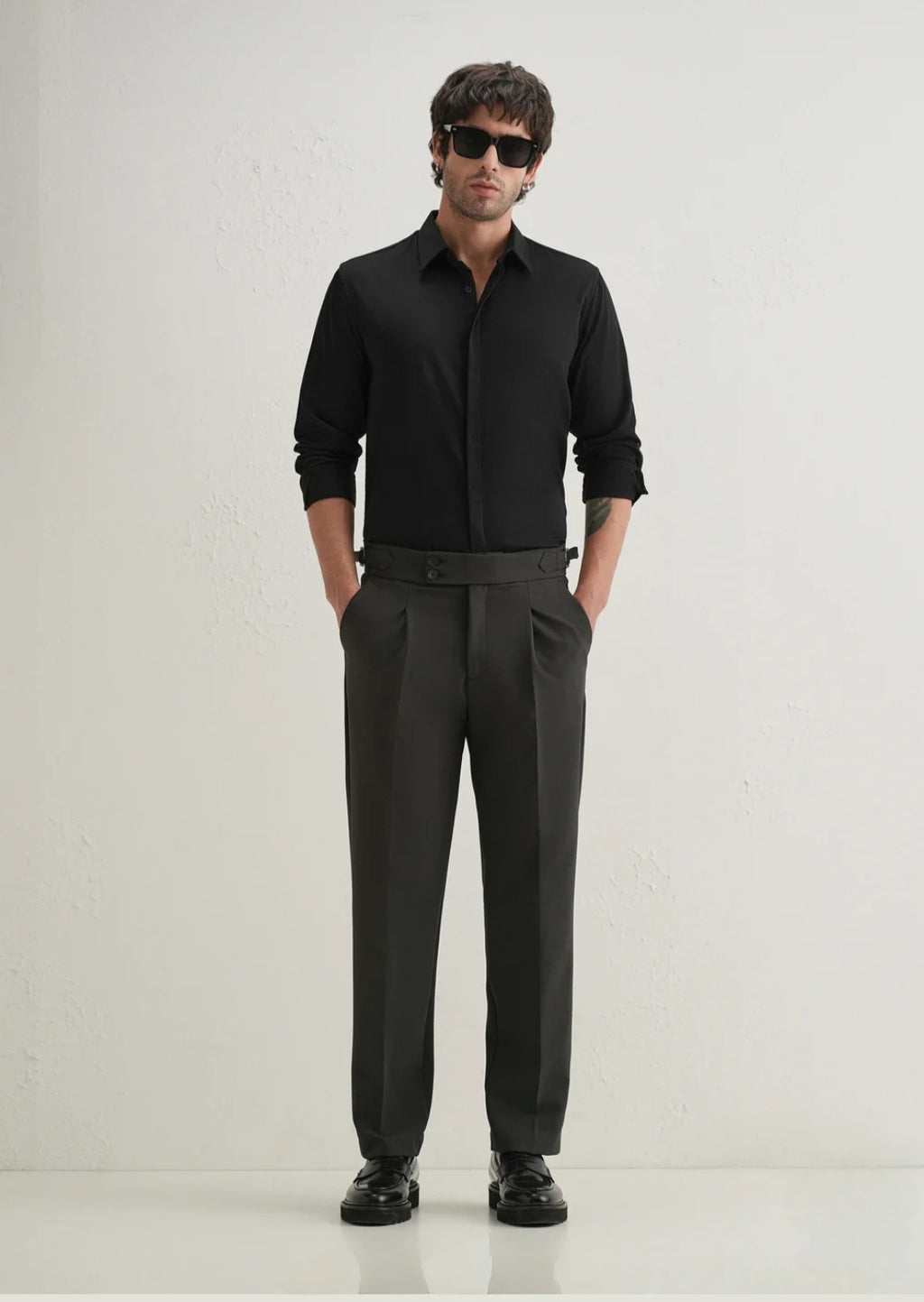 Classic Double Buttoned Olive Grey Pleated Gurkha Pant