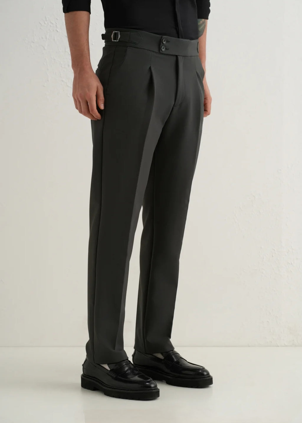Classic Double Buttoned Olive Grey Pleated Gurkha Pant